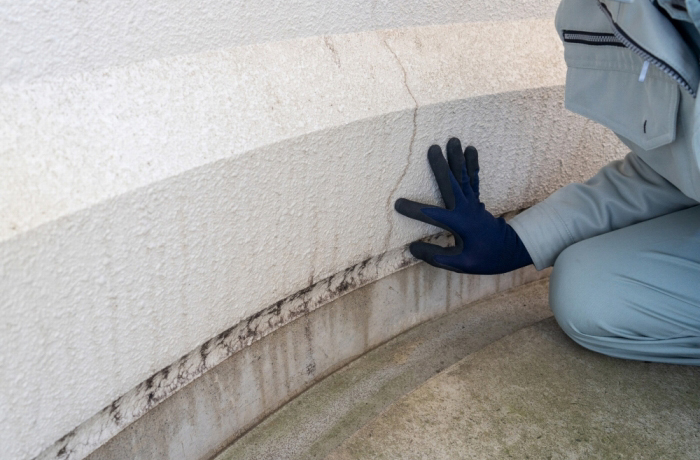 コーキングのひび割れ